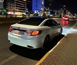 هيونداي أزيرا